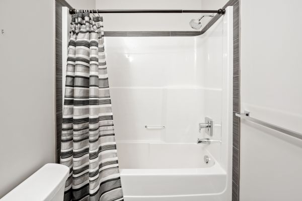 Honolulu Shower Installation